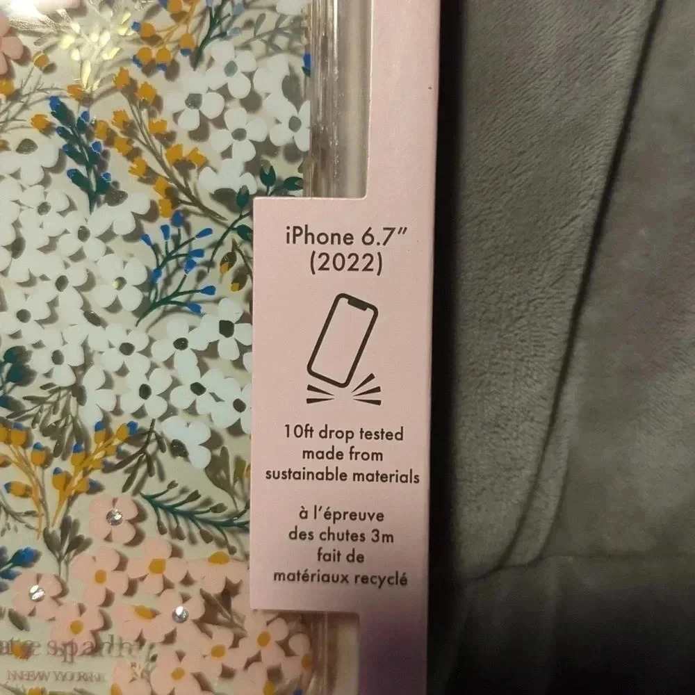 Kate Spade Iphone14 plus protective hardshell case - Picture 4 of 5